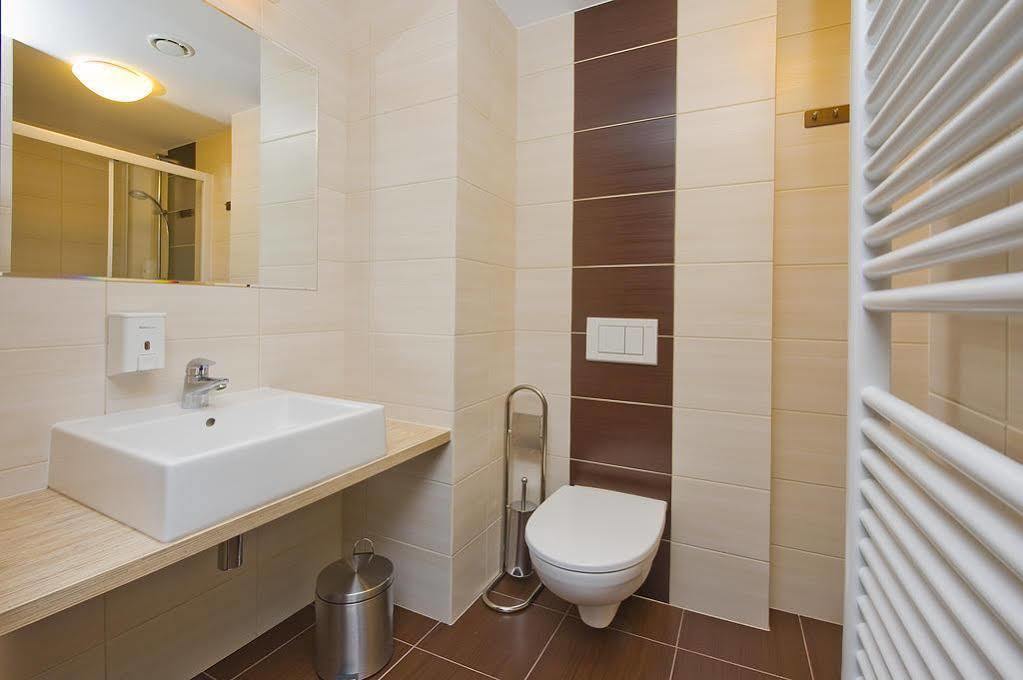 Hotel Cztery Brzozy Gdansk Kowale Kowale  Екстер'єр фото
